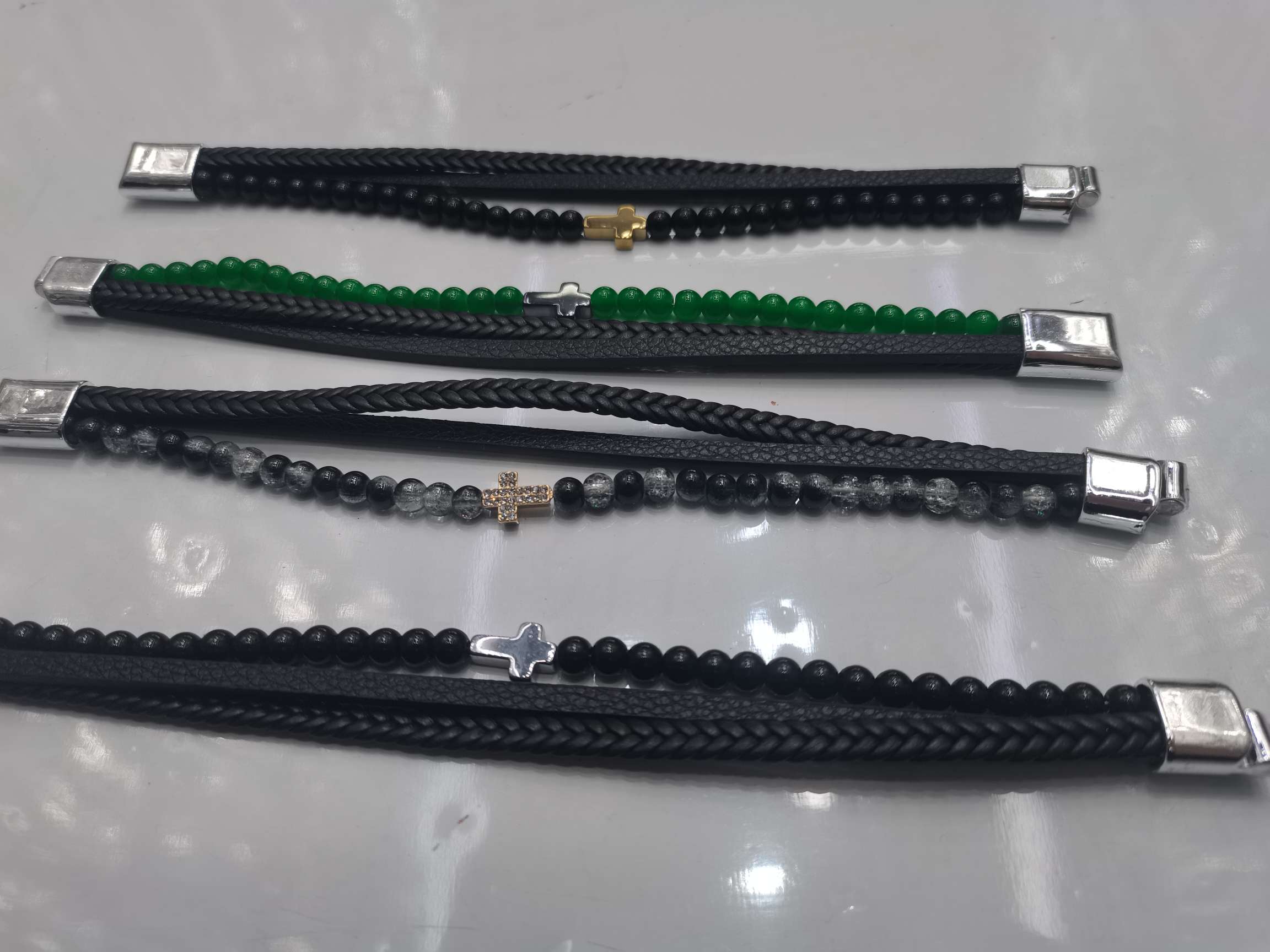 Hip-hop style, European and American style, magnetic ring bracelet, crystal bracelet, arm ring, fashionable jewelry, trendy accessories, arm