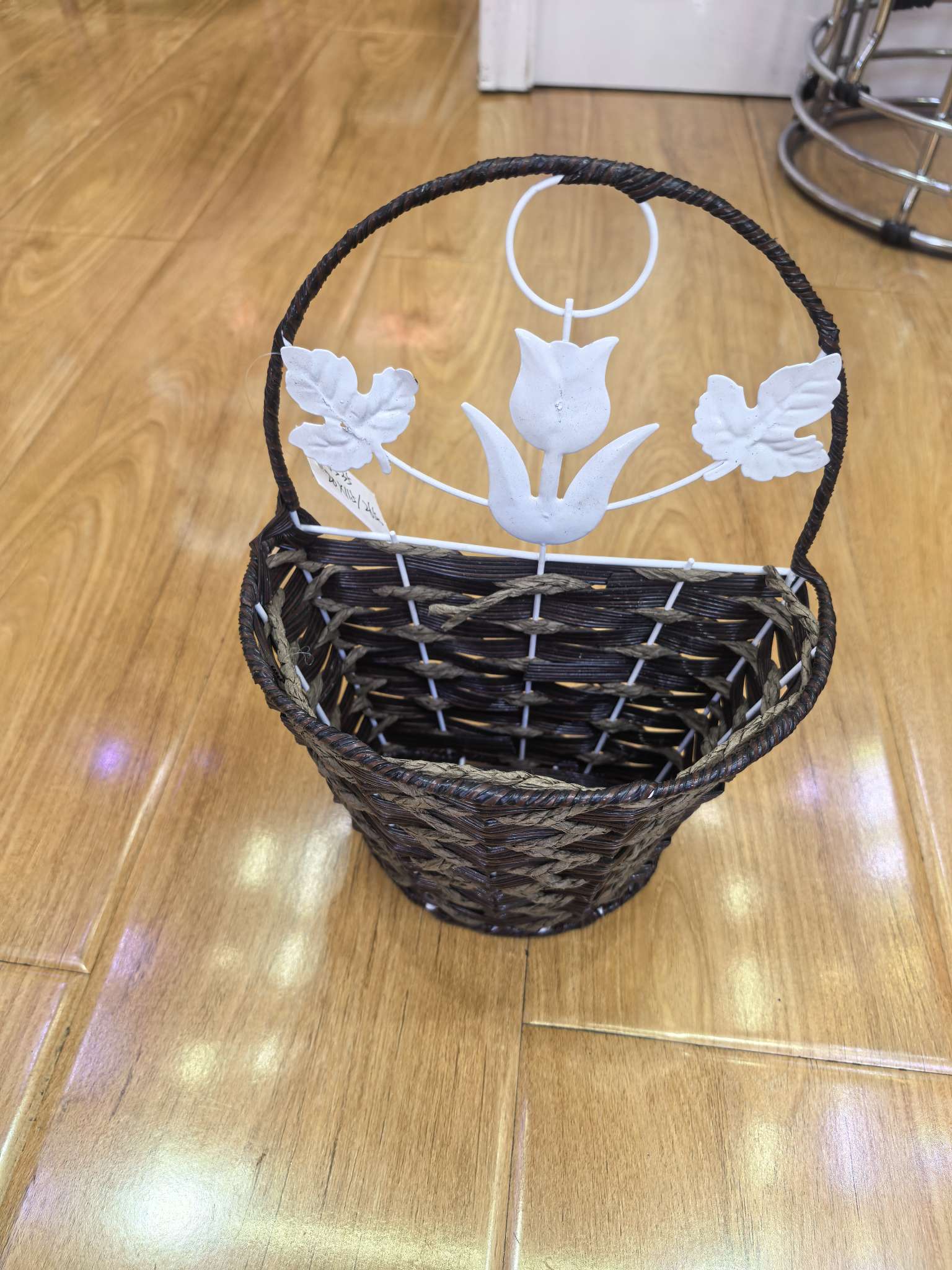工艺品礼品装饰花桶仿真花配件2025菊花花环编织工艺花篮海胆壳摆件花篮工艺品产品图