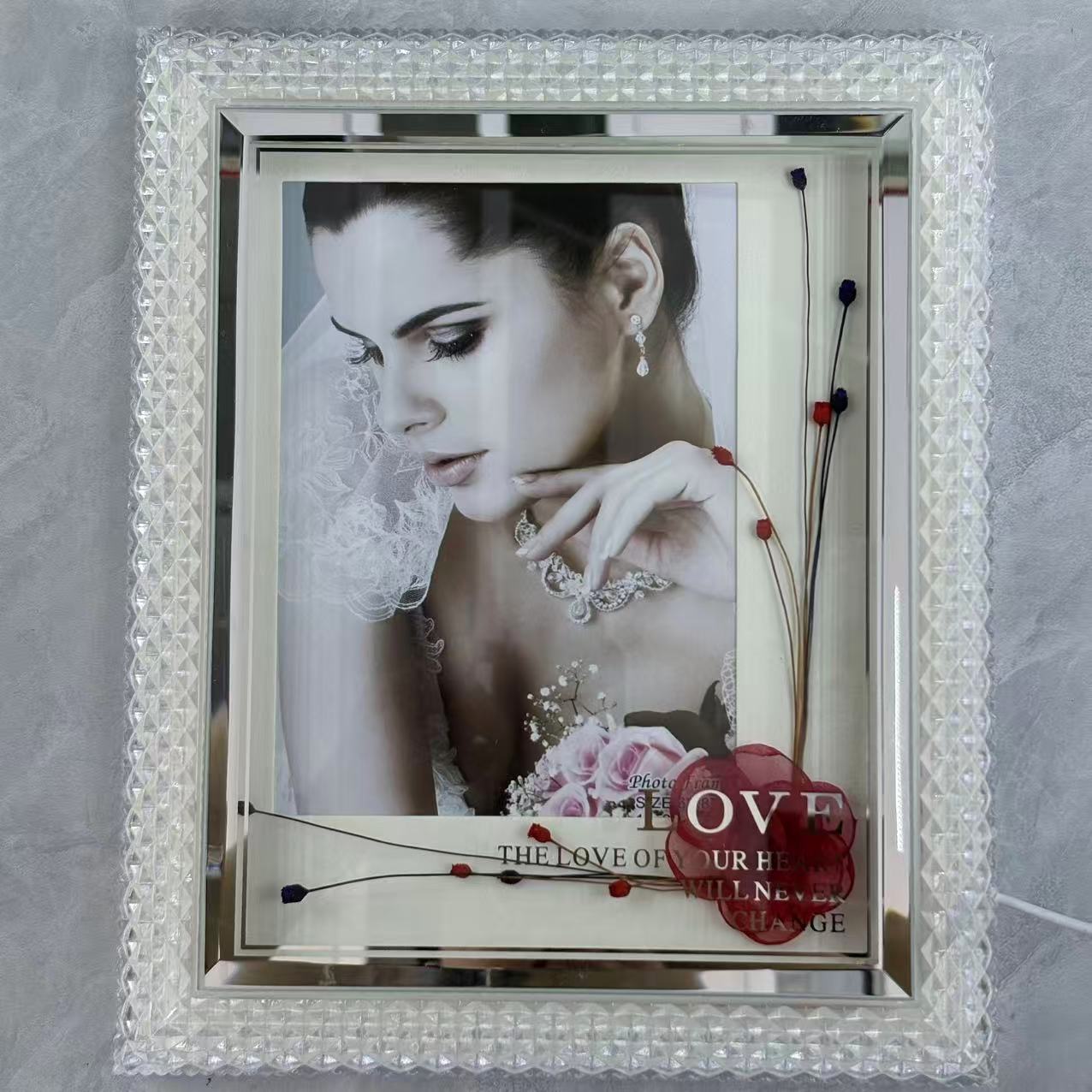 单孔LED塑料相框 暖光灯珠 情人节 母情节小礼物 居家相框装饰 摆台相框 卧室小夜灯4