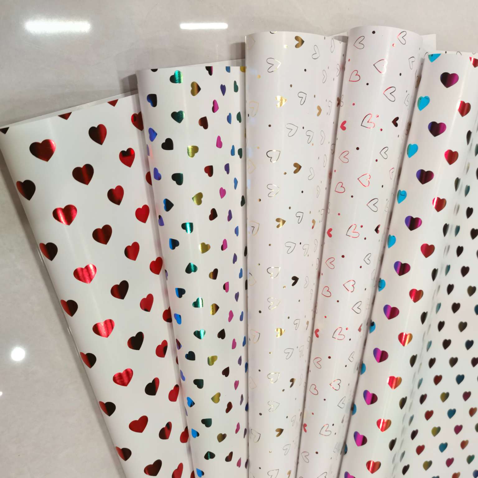 Gift wrapping paper Hotstamp paper 烫金纸 Application Scenario