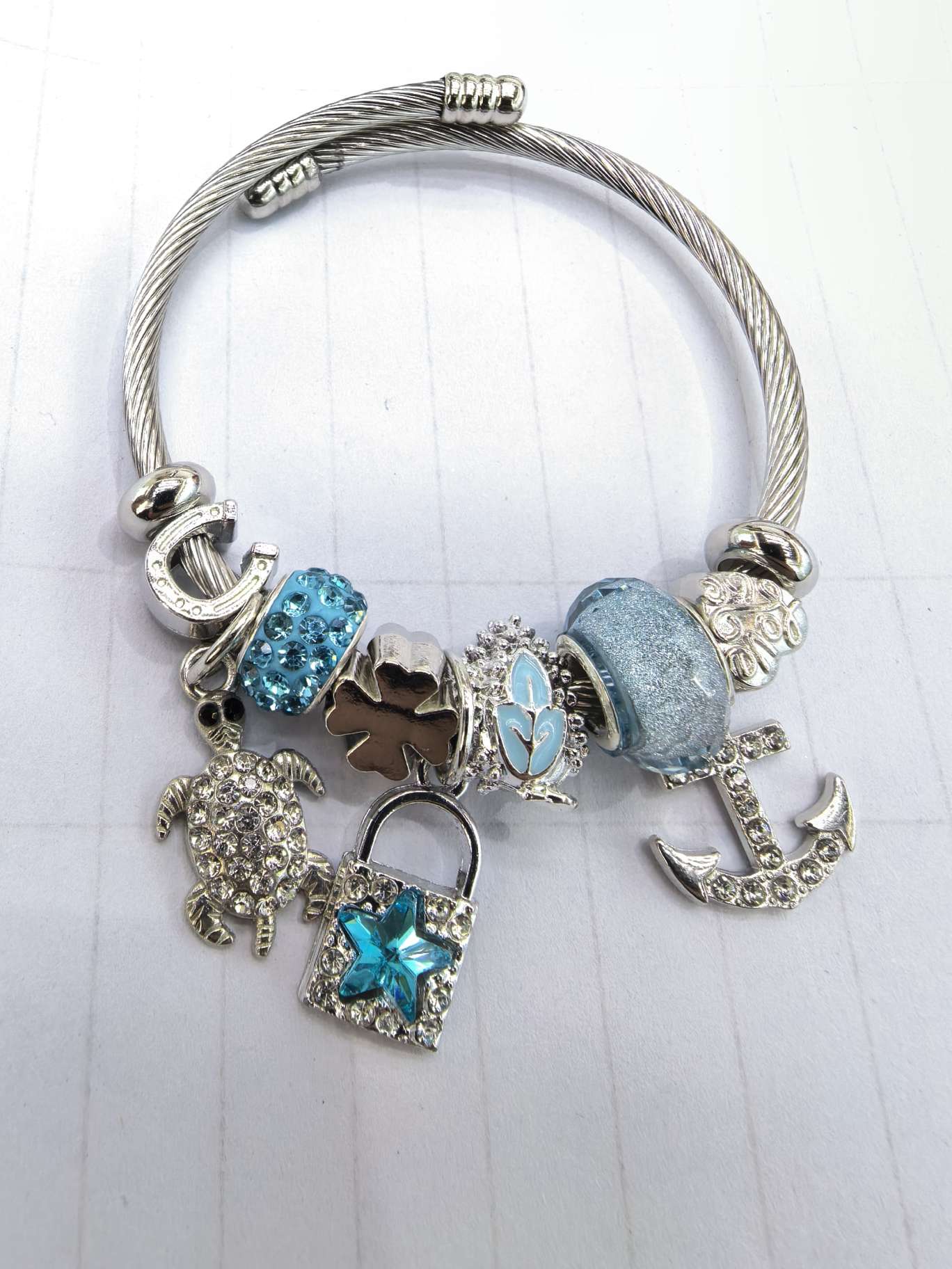 不锈钢手链 钢色手链 可做金色 乌龟挂件 船锚挂件 爱情锁挂件白底实物图