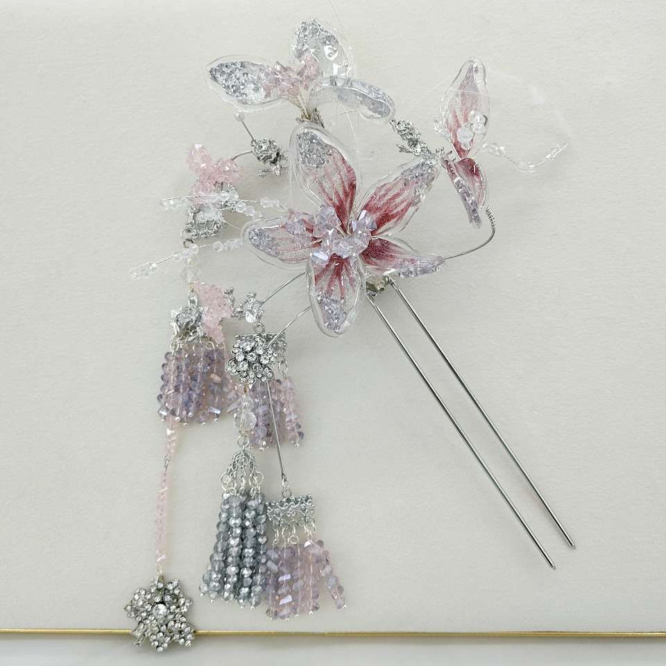 【 Pink Butterfly Fairy Hairpin 】 Transparent gauze butterfly wing Hanfu hair accessory, silver diamond tassels, dynamic ancient-style headwear Specification image