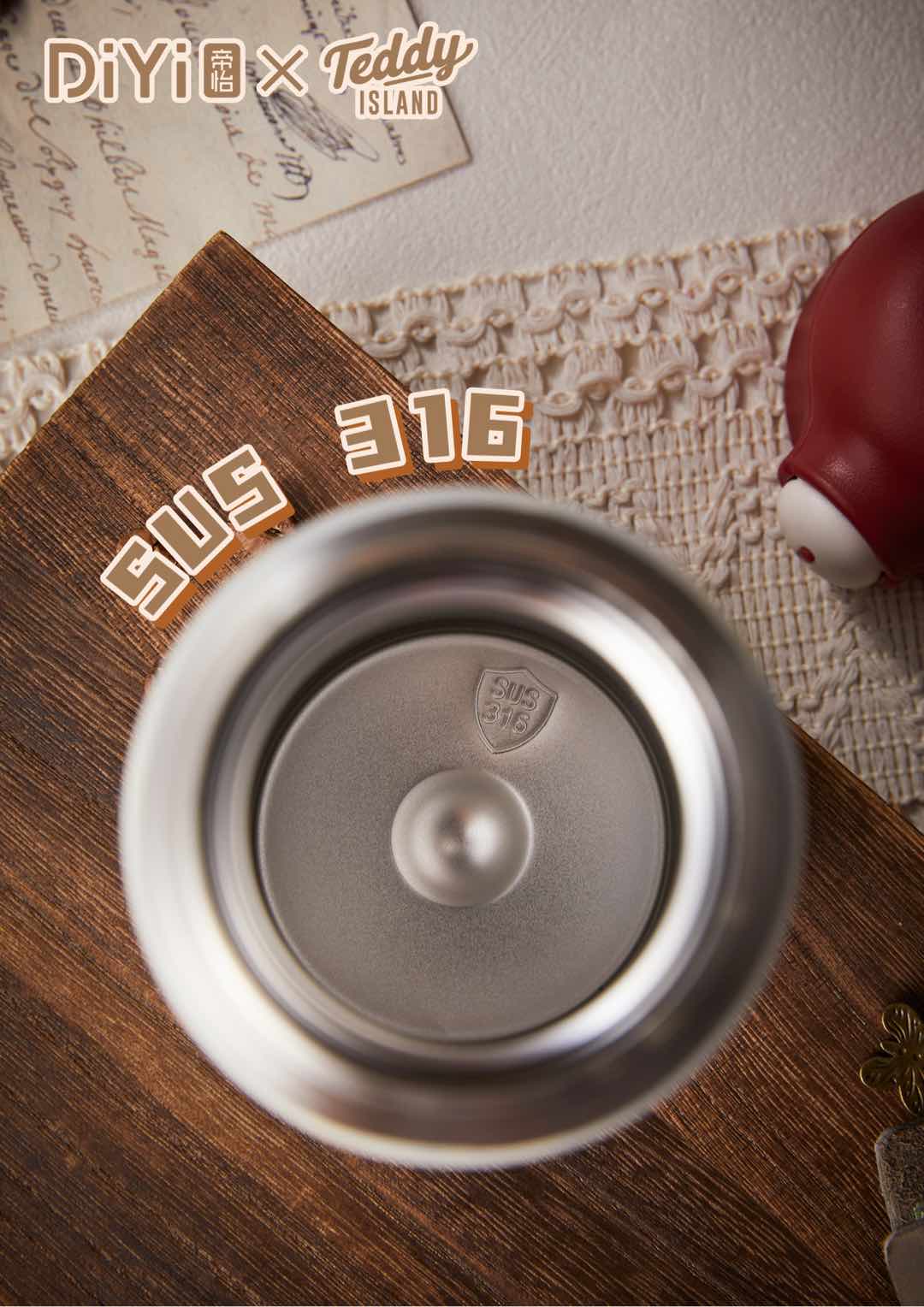 帝怡×泰迪爱兰联名来了 DY-BW1361帝怡圆润弹跳杯400ml 304+316不锈钢内胆 经典弹跳杯型，自带提手详情7
