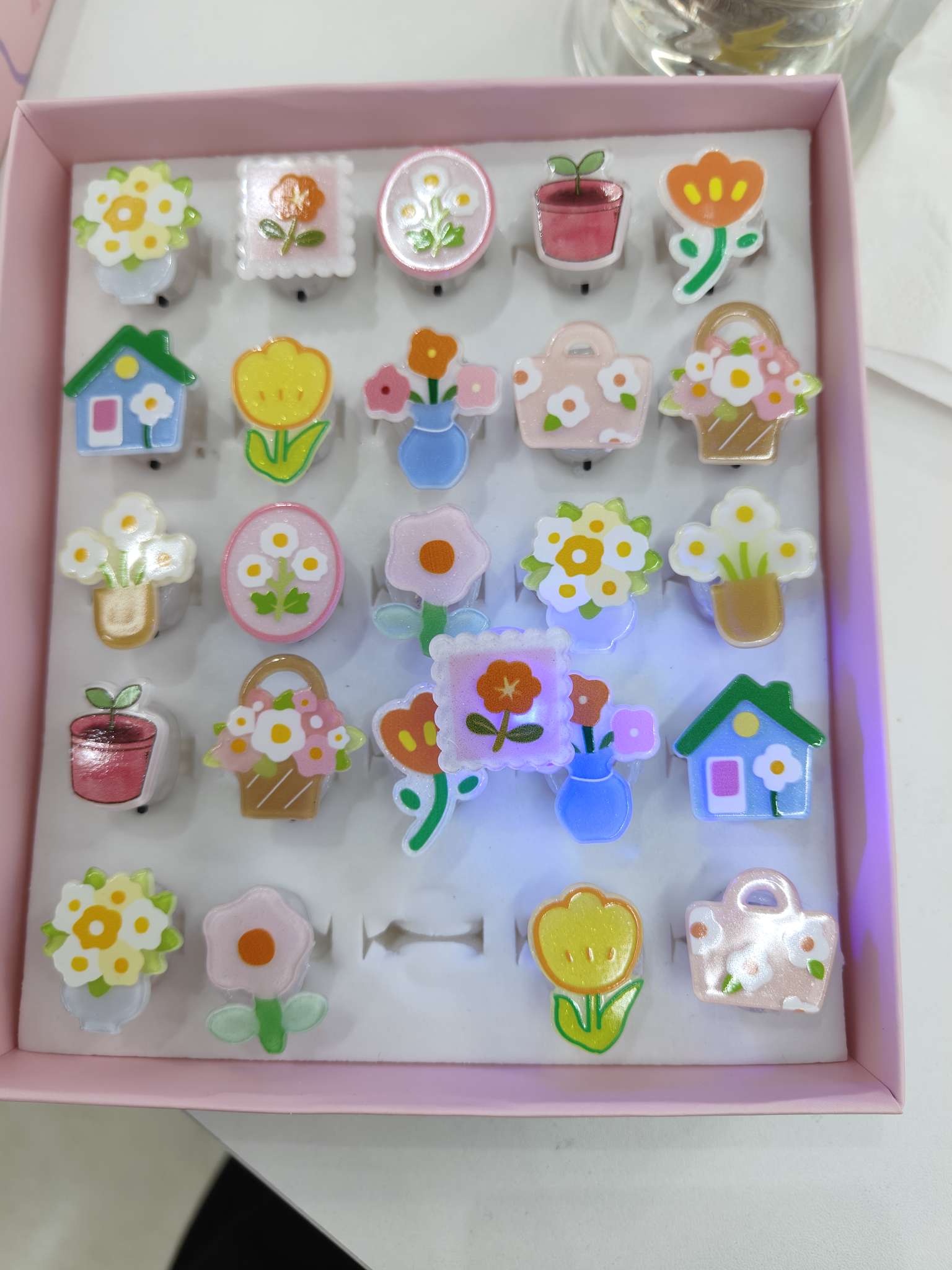 儿童发光玩具电子发光摆摊创意趣味夜光玩具节日礼物适合儿童娱乐休闲