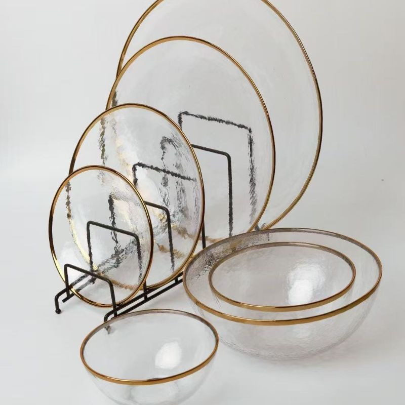 Wholesale handcrafted gold-rimmed green glass plates with a strong retro feel, breakfast plates and base plates, cross-border best-selling items Application Scenario