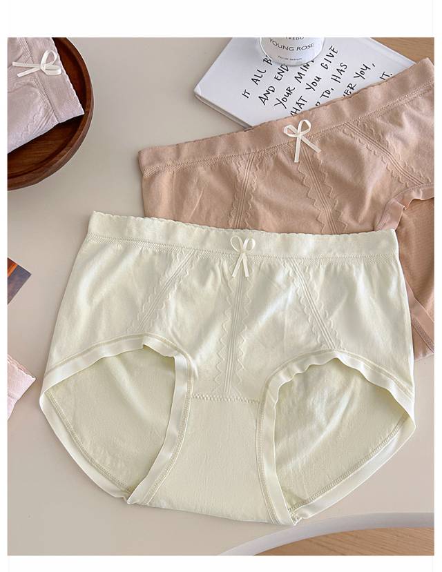 Seamless nude underwear for women with high waists Application Scenario