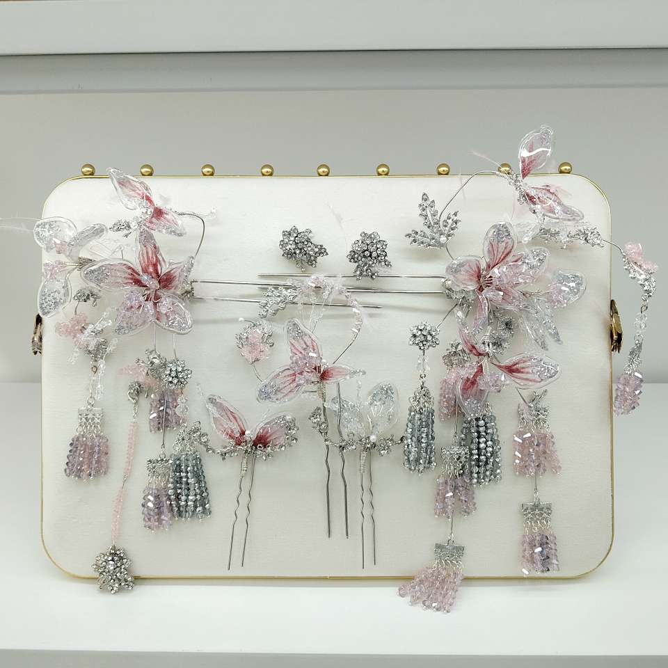 【 Pink Butterfly Fairy Hairpin 】 Transparent gauze butterfly wing Hanfu hair accessory, silver diamond tassels, dynamic ancient-style headwear