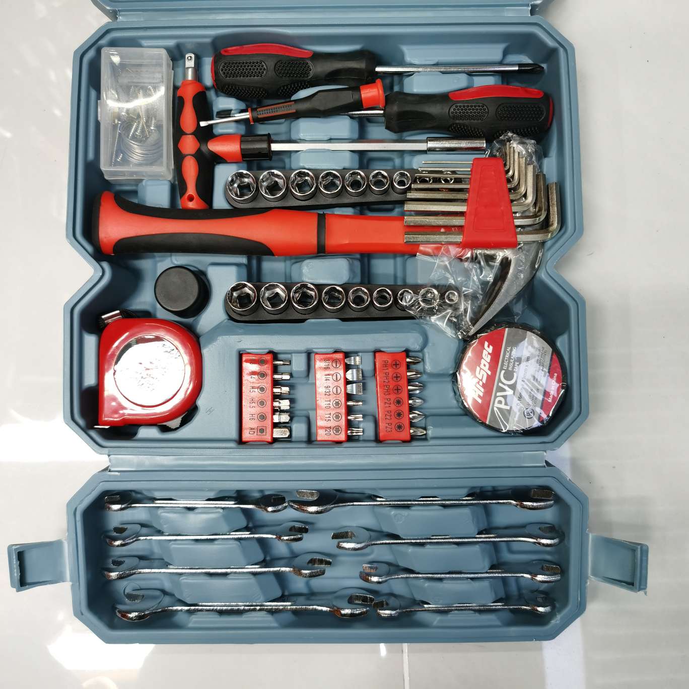 家用组合工具实物图