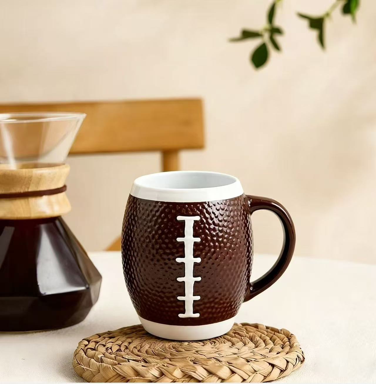 跨境橄榄球陶瓷杯高档马克杯可爱足球外贸手绘杯五弟牌水杯创意陶瓷杯AB-089-1