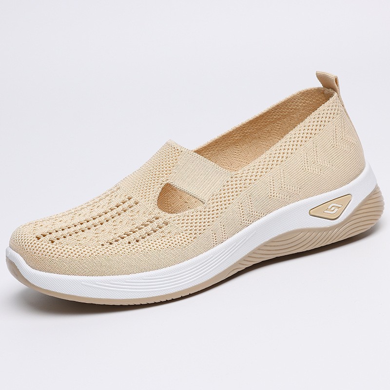 shoes women's shoes new casual shoes women's fashion shoes breathable old beijing cloth shoes cross-border manufacturers send mom shoes undefined