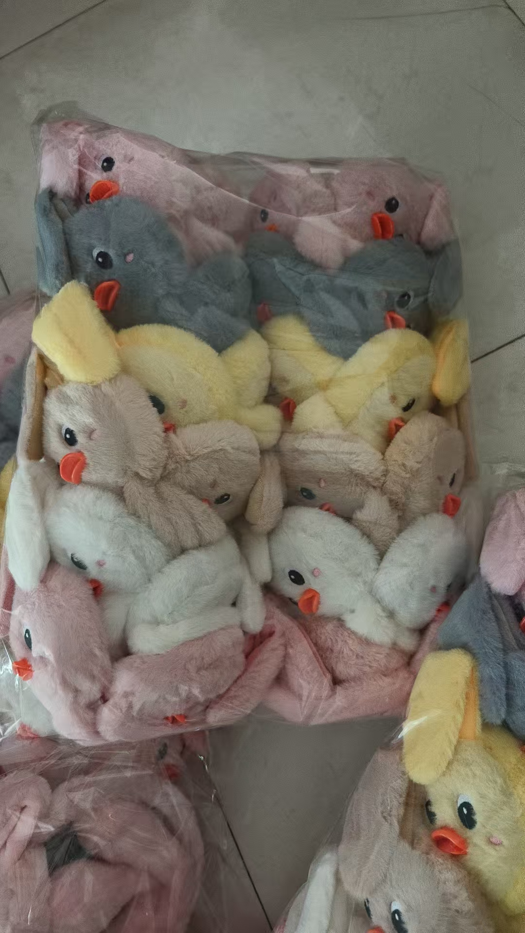 The plush toy is a cute Korean-style rabbit with ears that can move. The ear-protecting plush doll chair is warm, comfortable and has a cute design details Picture