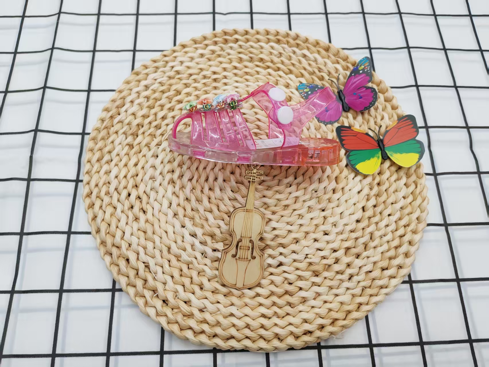 2025 Summer new children's anti-slip, hollowed-out beach children's sandals Specification drawing