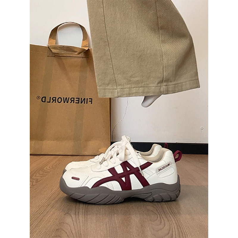 cowhide version ~ thick bottom color matching forrest gump training shoes for women 2025 autumn new breathable sports casual borad shoes undefined