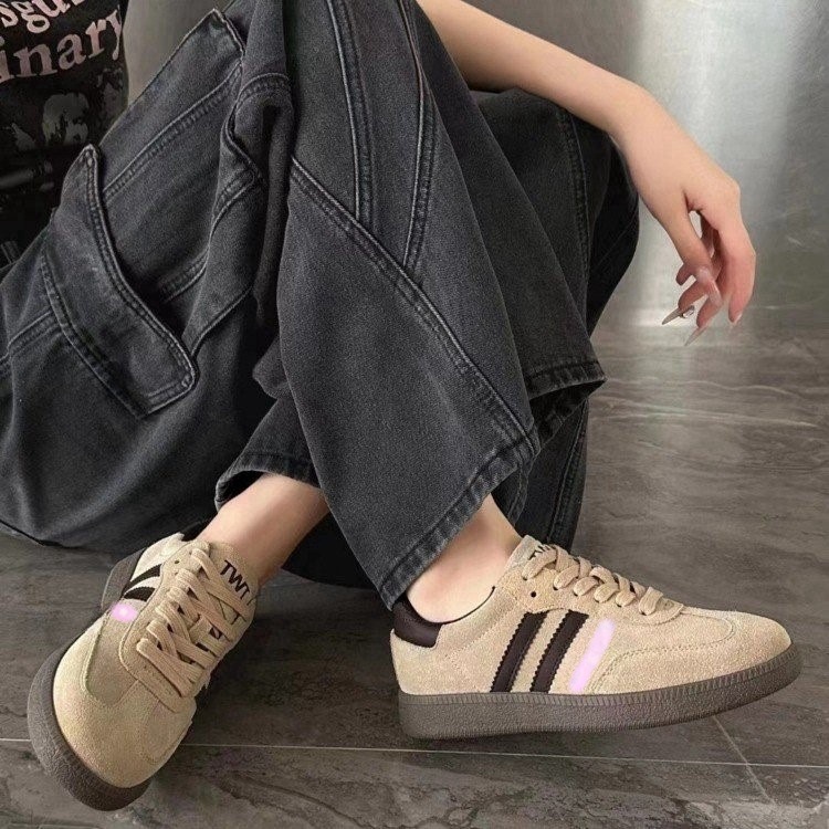 large size casual matte sneakers spring and autumn new women's sports versatile retro shoes student sneakers german training shoes women's shoes Item Picture