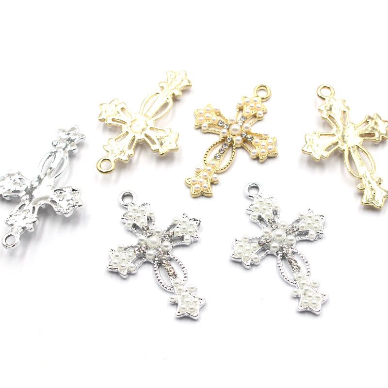 23*34MM alloy retro pearl cross necklace pendant, keychain decorative pendant detail image 4