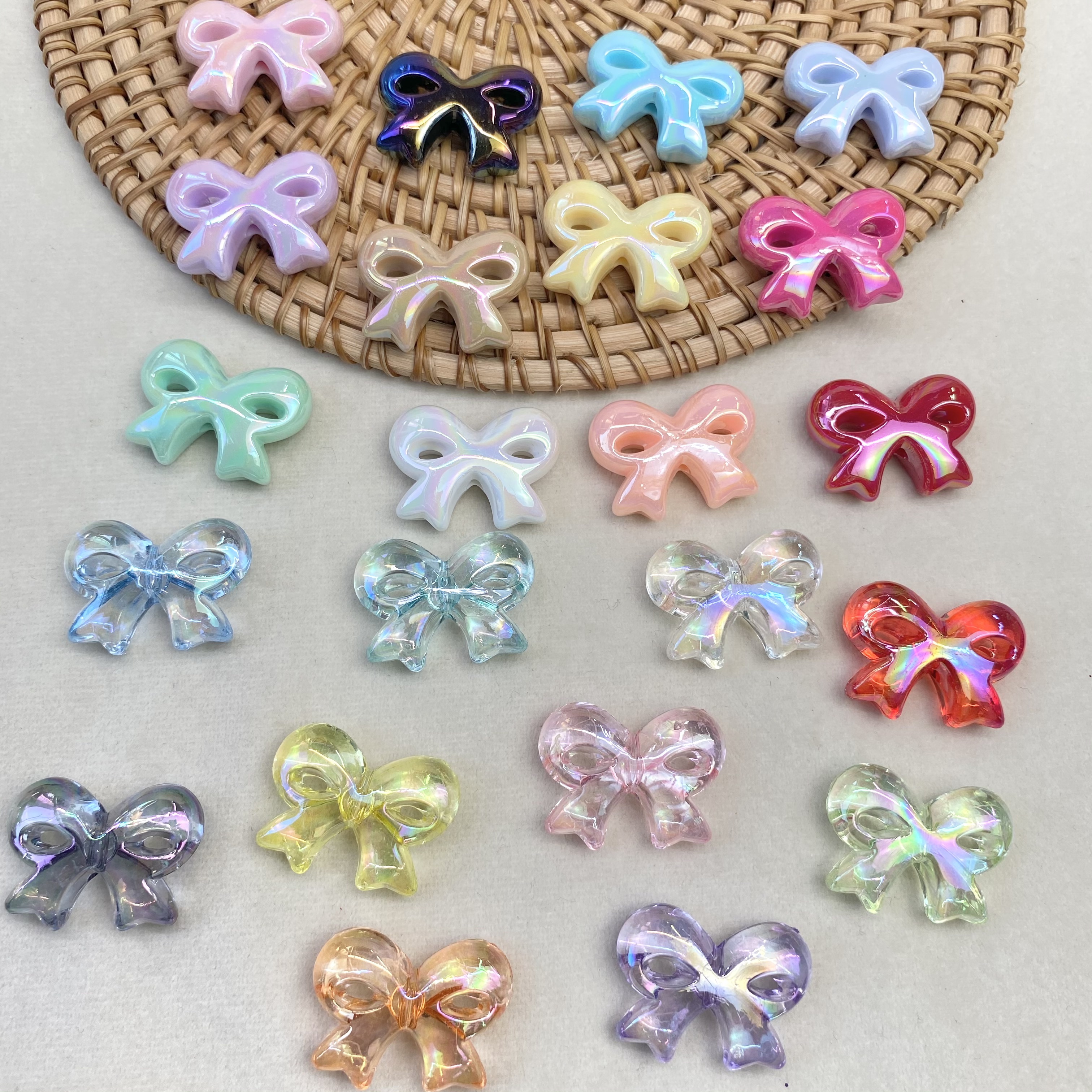 Acrylic solid color transparent ab color-coated diy/ mobile phone chain keychain, bag pendant, decorative accessory Application Scenario