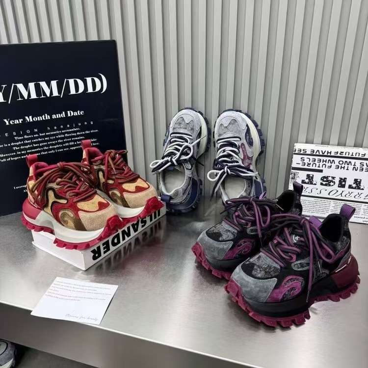 女士单鞋运动休闲鞋增高鞋批发