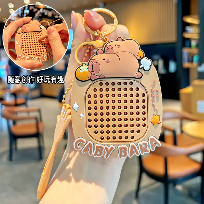 创意卡通磁吸钢珠画板钥匙扣背包小挂件解压磁性画板迷宫玩具批发111111111111111111111111111111