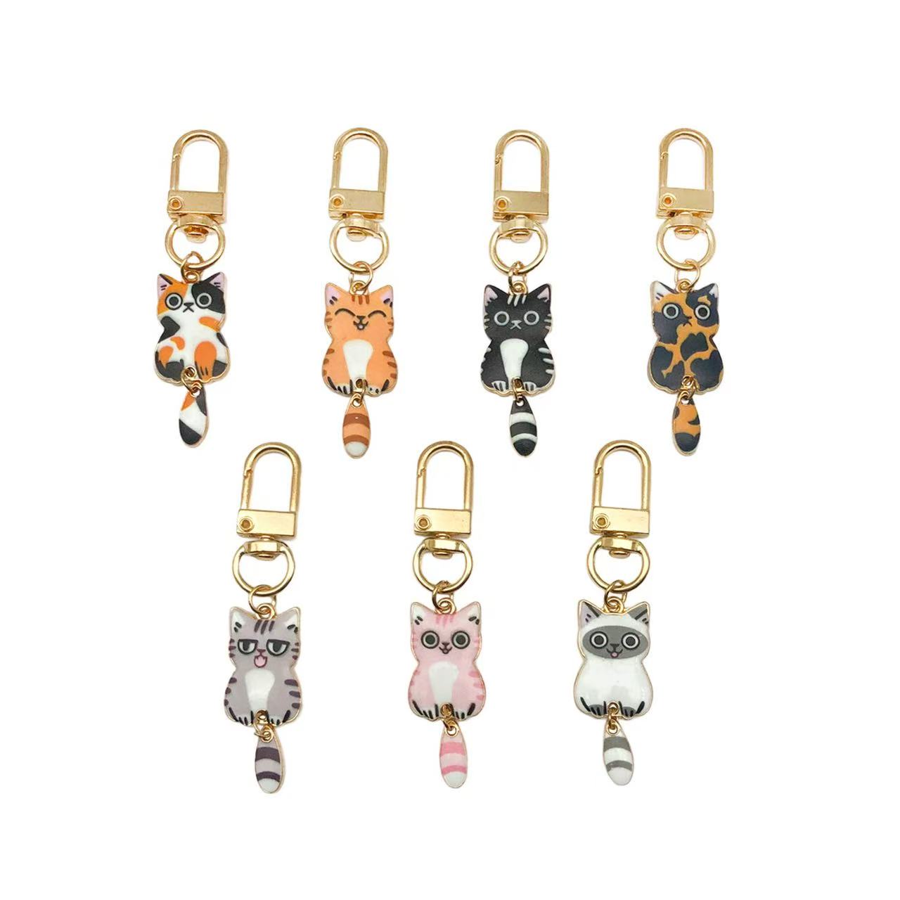 Creative diy accessories for cats and dogs, custom logo diamond keychain pendants, flat keychain jewelry pendants, fashionable, creative and versatile gifts