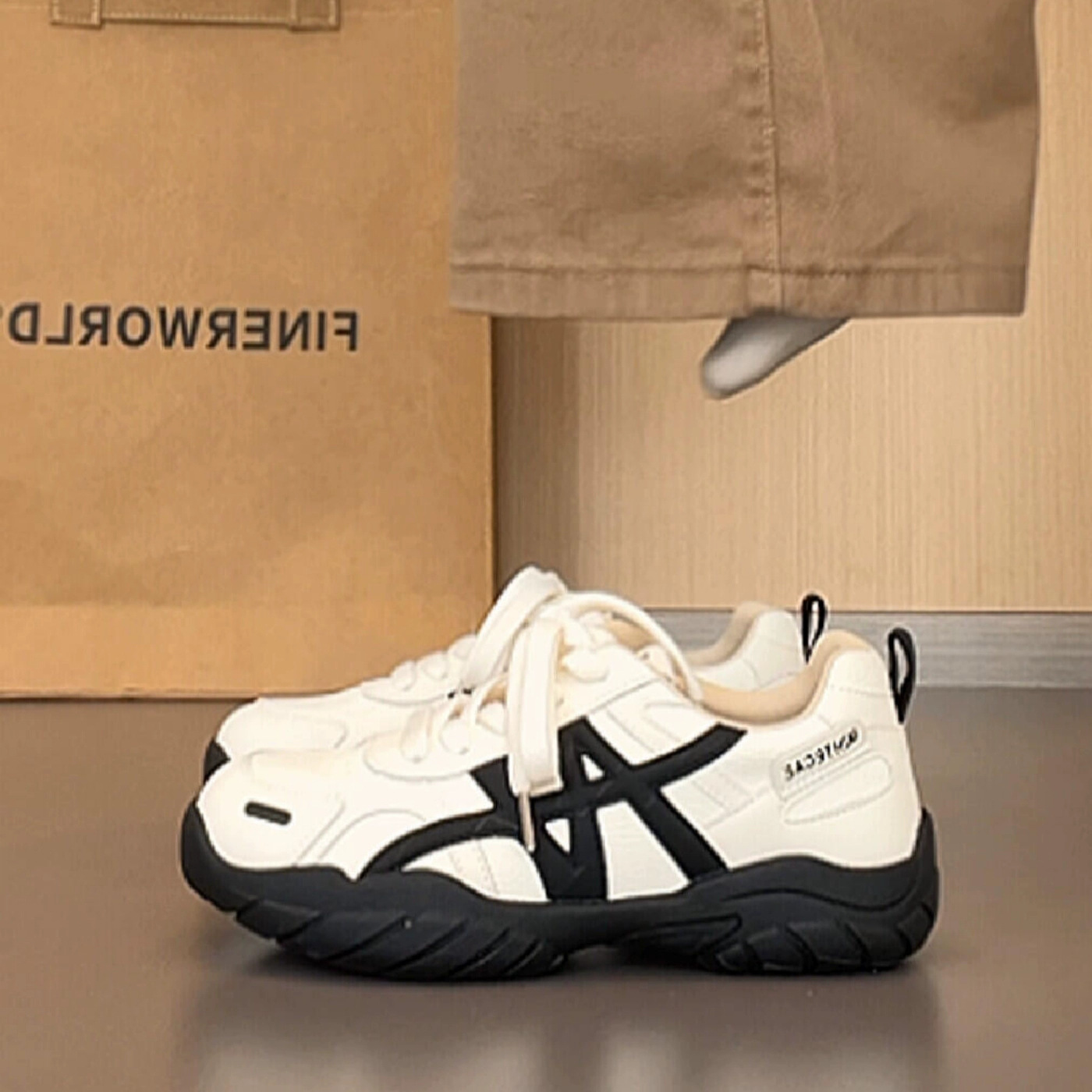 cowhide version ~ thick bottom color matching forrest gump training shoes for women 2025 autumn new breathable sports casual borad shoes full figure