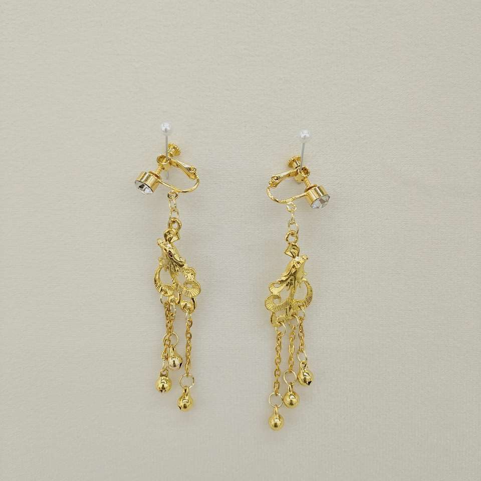 【 Gilded Ancient-style Hair Accessory Set 】 Flower-and-bird tassels, luxurious and suitable for Tang and Ming style Hanfu, stunning for weddings and festivals. Ancient-style hair accessory five-piece set