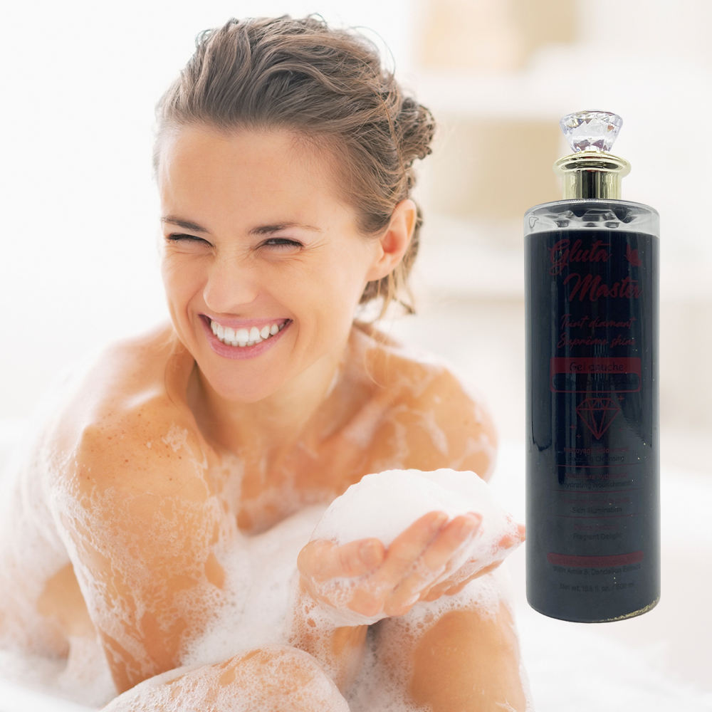 Teint Diamant Super Whitening Shower Gel  Application Scenario