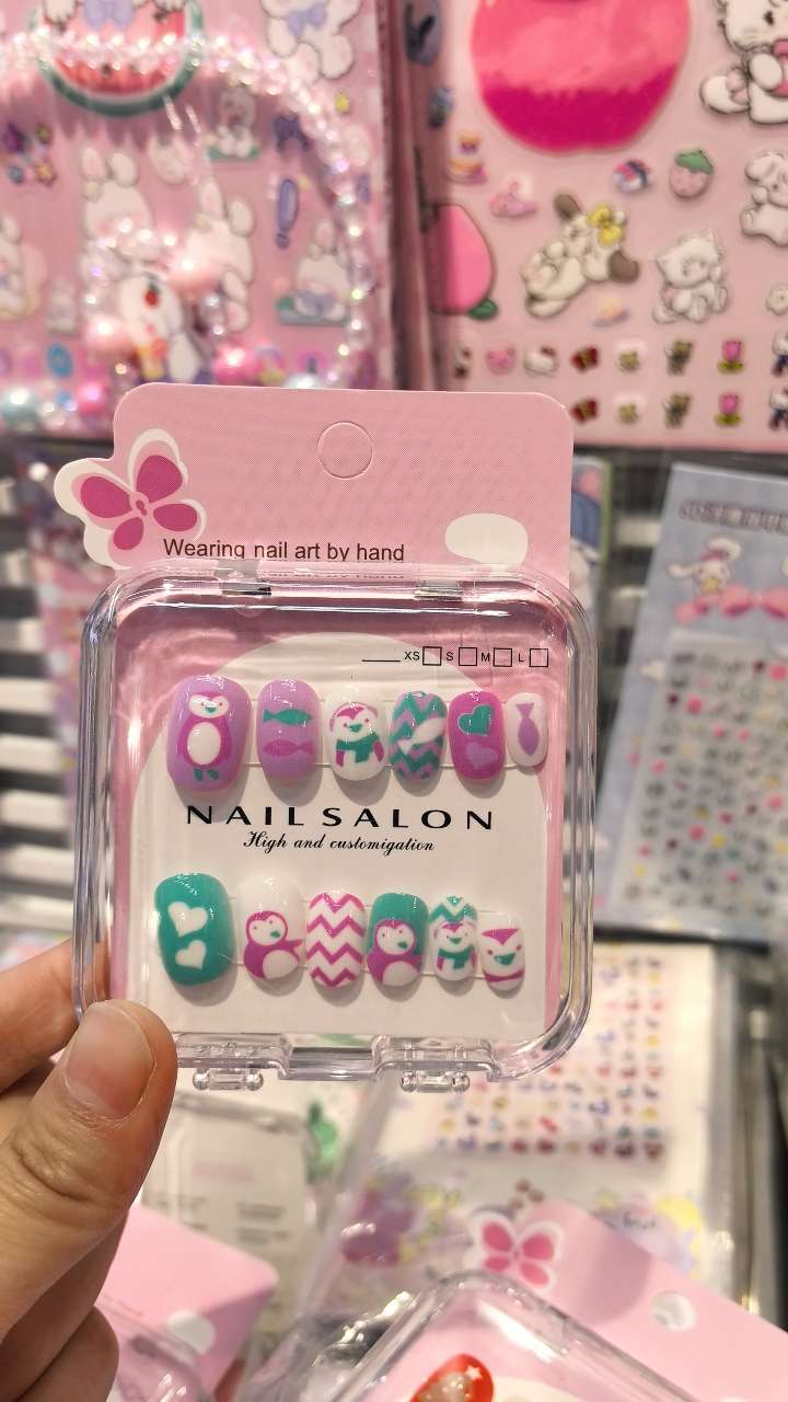 办公文化圣诞装饰用品节日氛围布置创意圣诞节庆用品办公场景装饰品详情图3