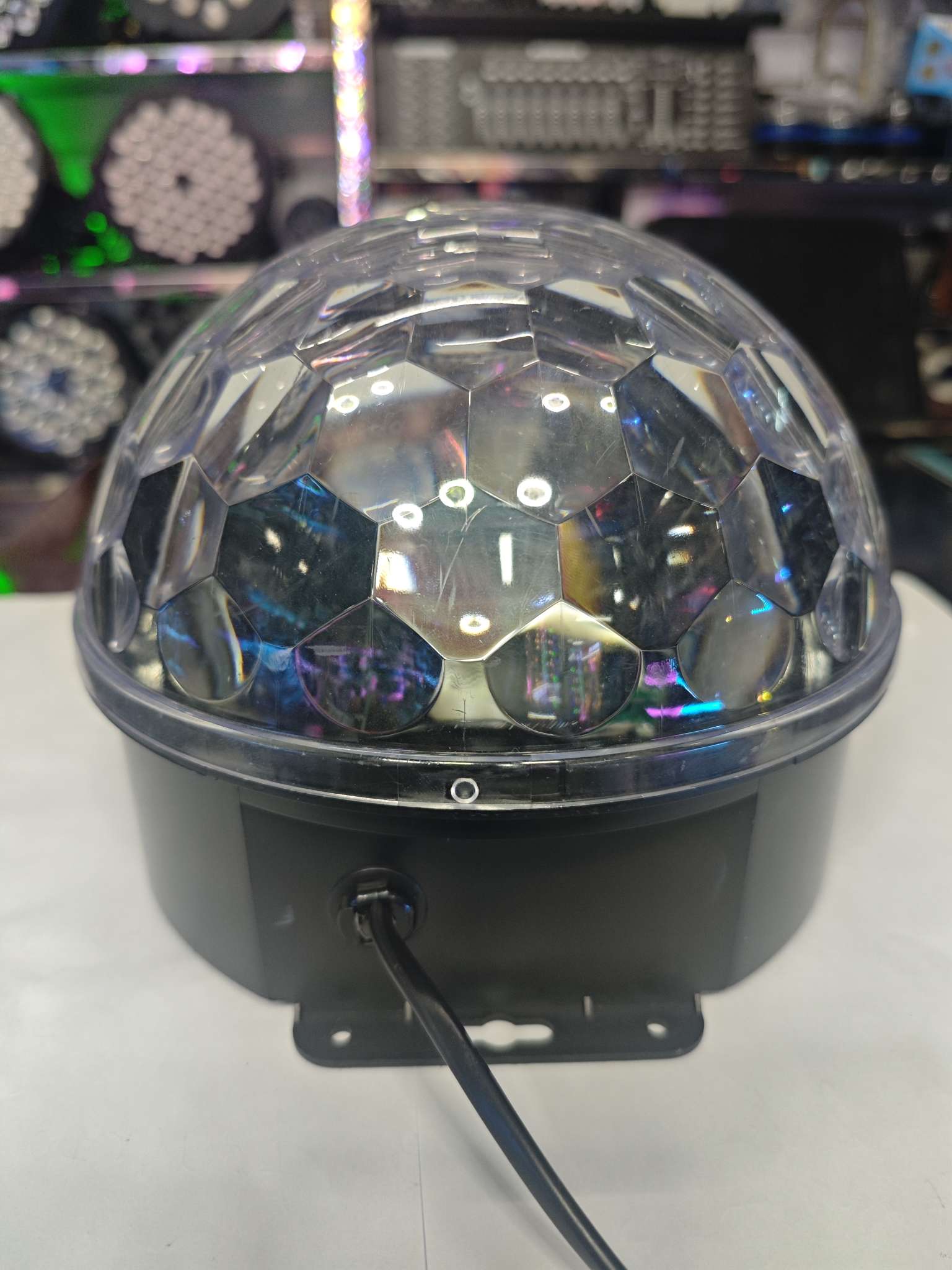 Bluetooth Big Magic ball, Bluetooth speaker, small speaker, seven-color rotating color light, subwoofer, high sound quality, ktv dancing light, atmosphere light, seven-color electronic Application Scenario