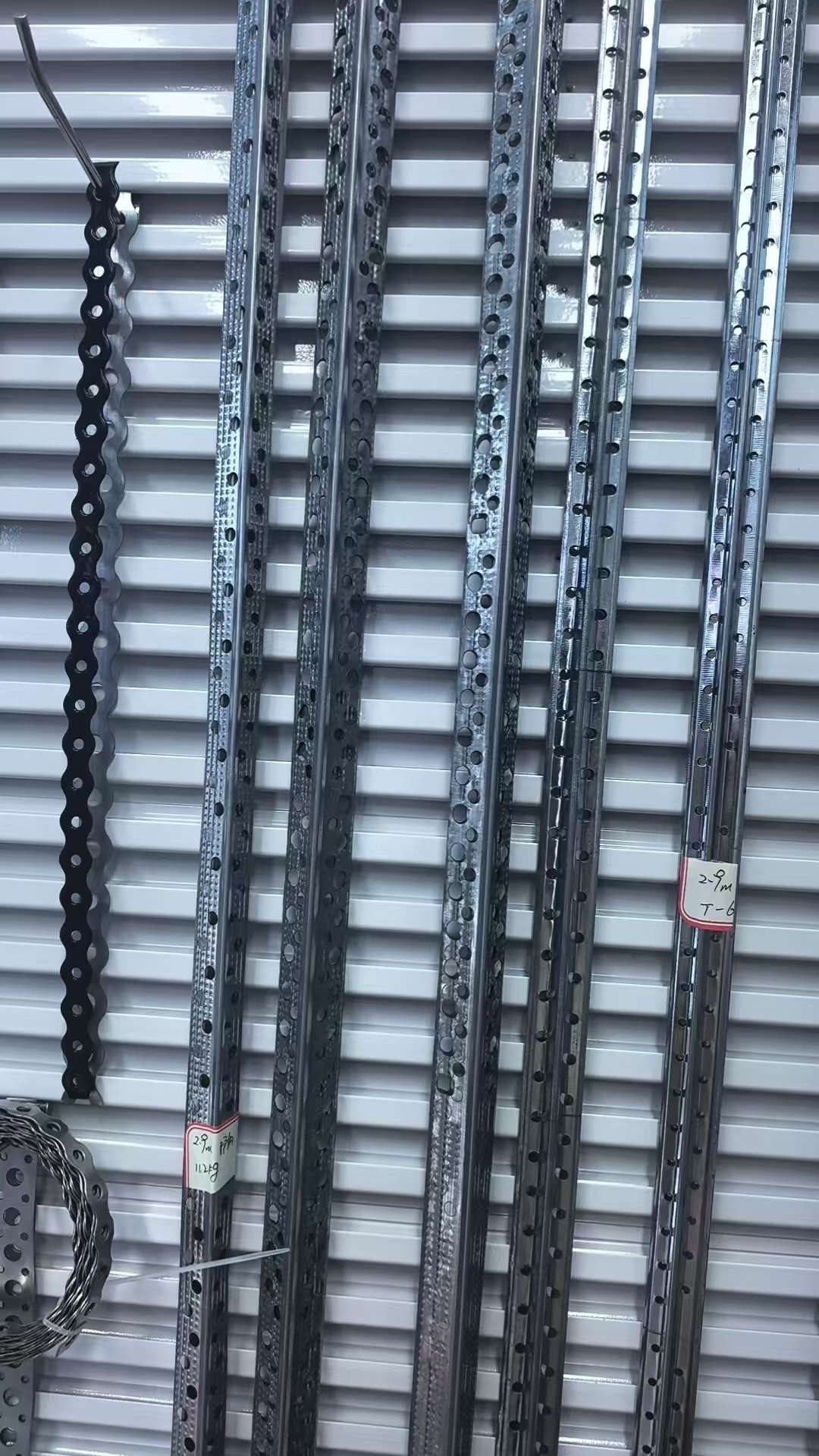 装修吊顶材料产品图