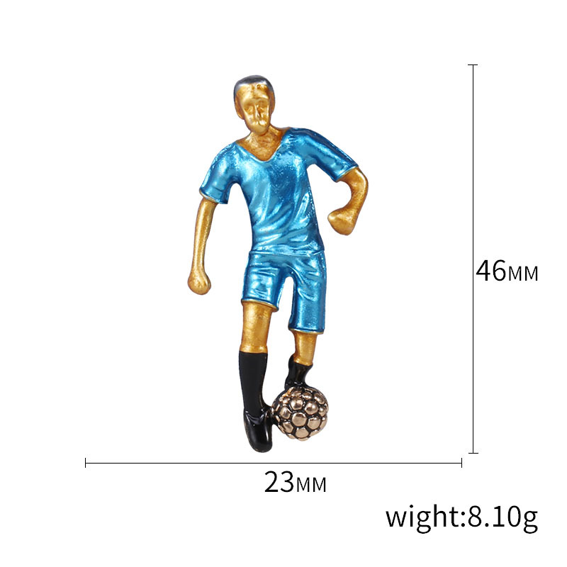 Hot-selling creative, simple and modern football player image brooch, alloy oil-dripping World Cup pin accessory details Picture