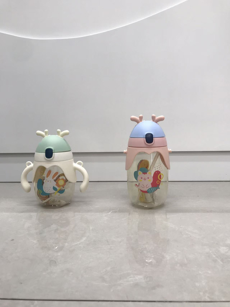 萌趣鹿角儿童吸管杯 带手柄防漏学饮杯 宝宝卡通喝水杯详情4