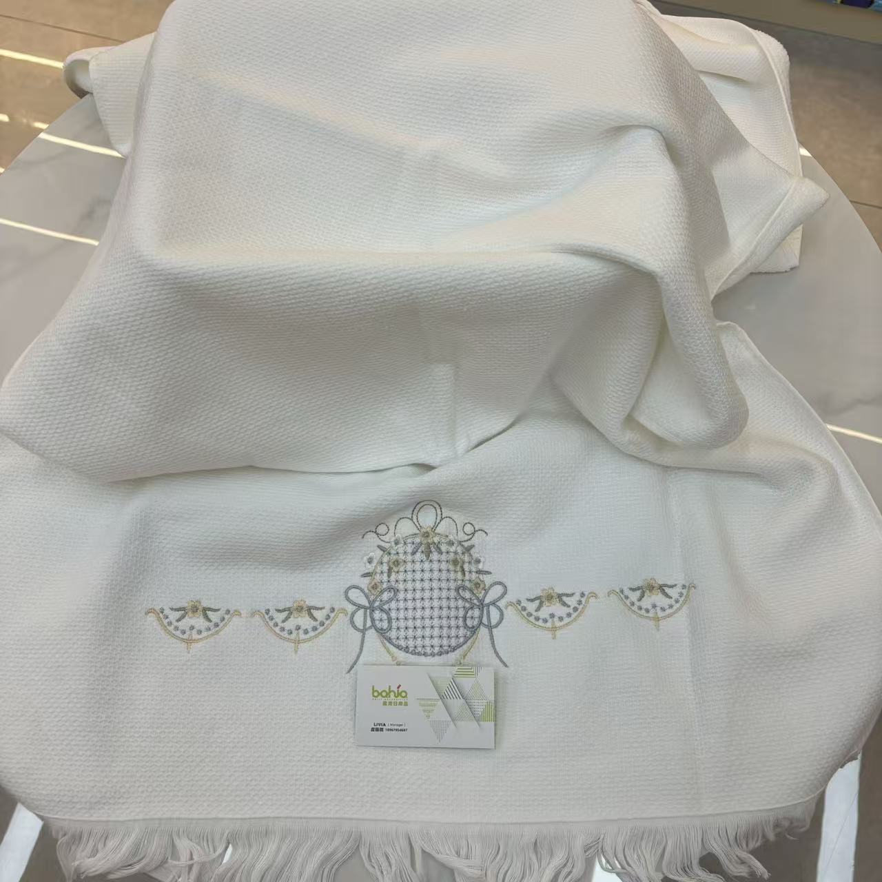 纯棉毛巾 浴巾 带绣花擦脸巾 大尺寸裹身浴巾 双边流苏