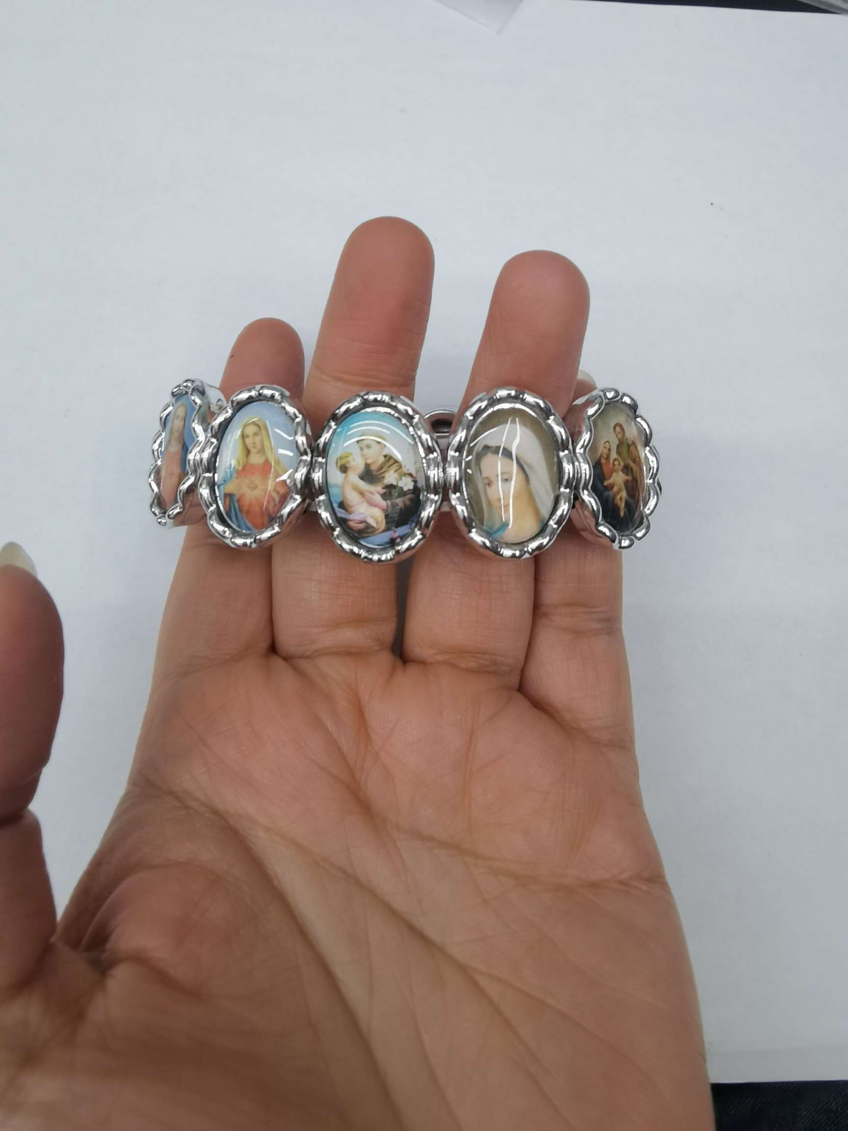 新品时尚手链塑料手镯11颗不同图片手环外贸手镯白底实物图