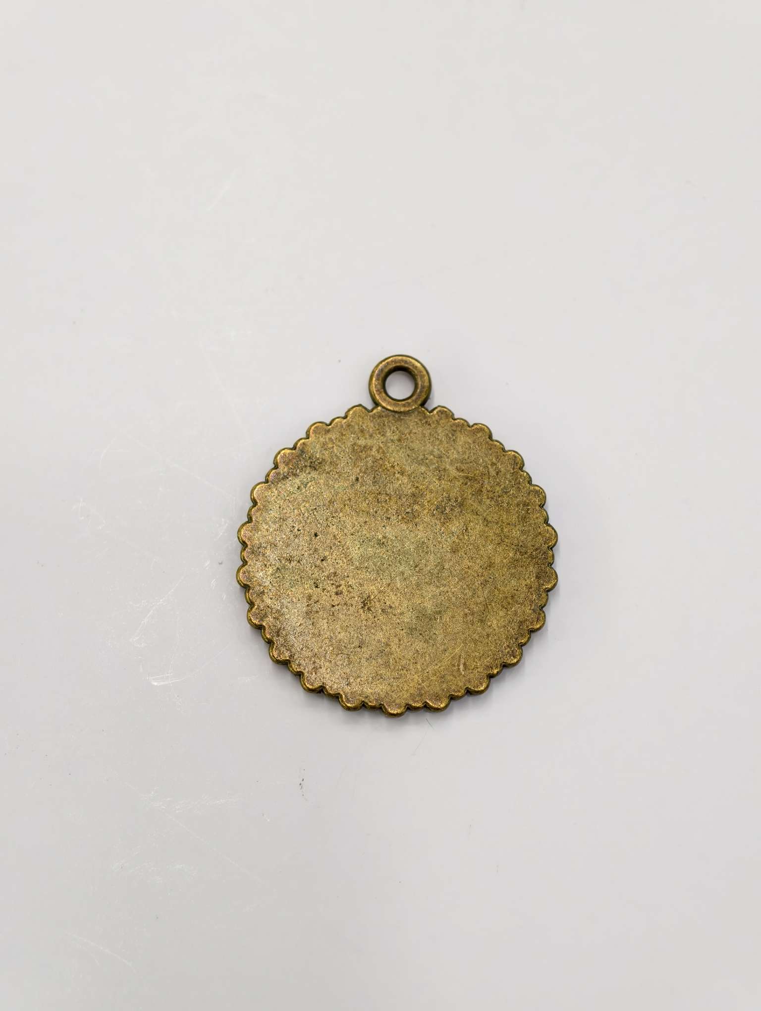 Letter metal pendants, tassels, zircon, bow connection accessories, lifting brass jewelry, semi-finished jewelry accessories, Jinhan jewelry accessories details Picture