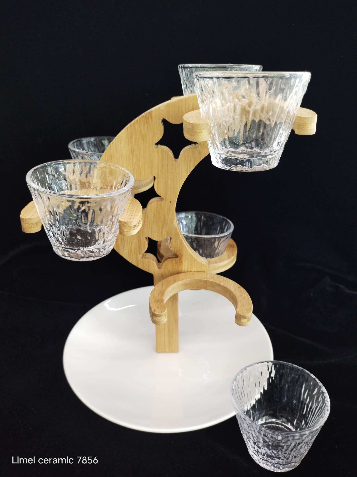 Bamboo tray ceramic plate with six-glass ceramic firing color moonlight cup, daily-use decorative item moon and star hollowed-out hammer-patterned smooth glass red tea cup, high-temperature resistant family dinner home decoration and practical LM12314578 Specification image