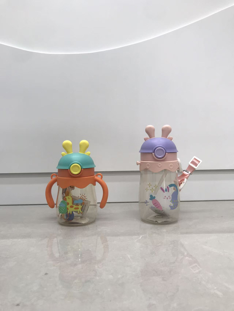 萌趣立体角儿童吸管杯 带手柄防漏学饮杯 宝宝卡通便携喝水杯详情4