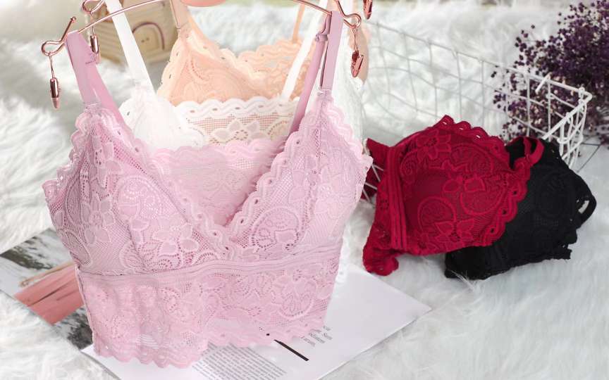 A lady's lace back wraps around her chest undefined