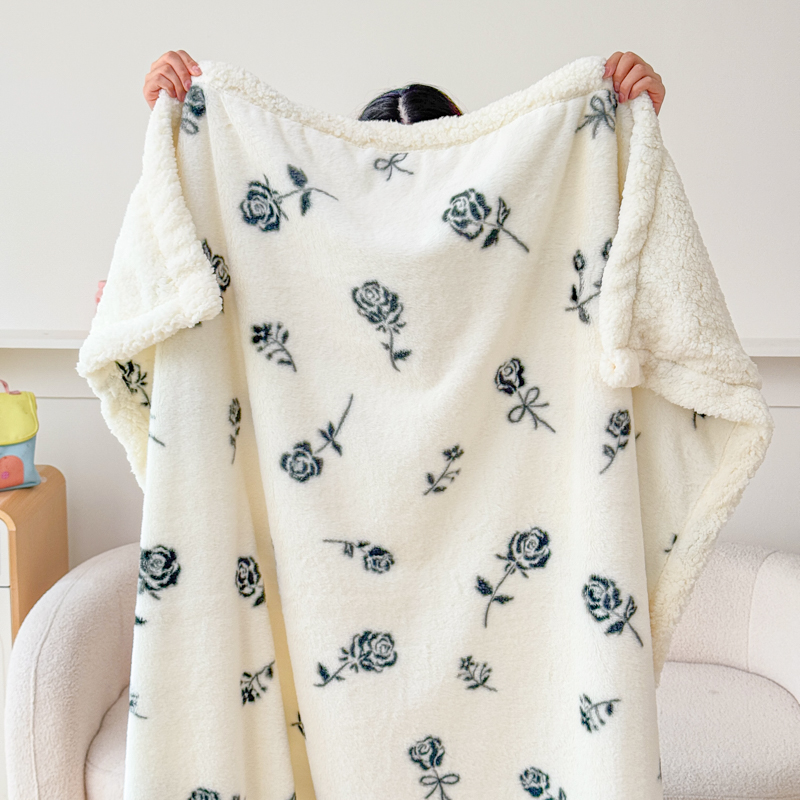 The new rabbit plush blanket, faux lamb wool printed milk wool cover blanket, multi-functional quilt cover blanket and sofa blanket keep you warm pic 2