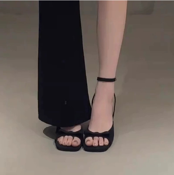 french gentle high heels women 2025 new retro square toe stiletto heel fairy style with skirt temperament roman sandals full figure