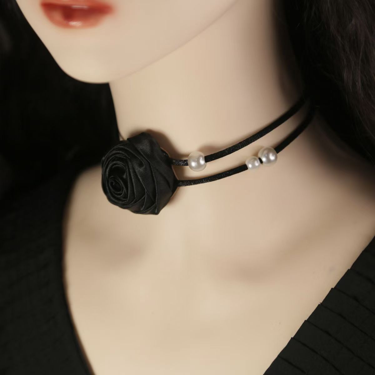 Rose pearl choker black collar collarbone chain, niche high-end necklace and neck strap, small chanel-style necklace accessory for women, rose pearl choker black collar collarbone chain, niche high-end necklace and neck strap, small style details Picture