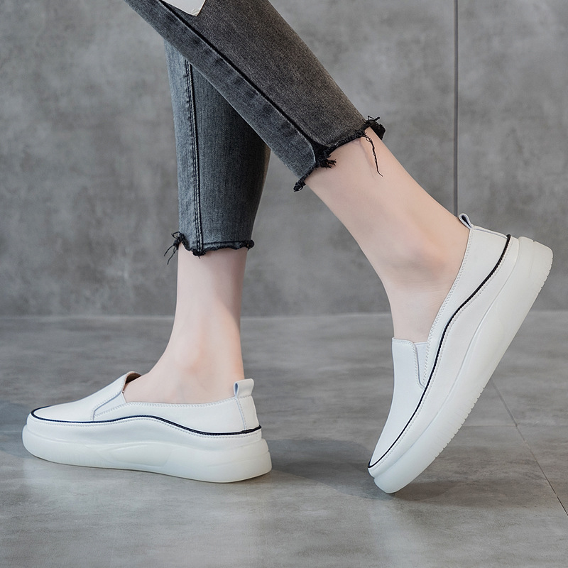 thick-soled leather loafers autumn 2025 new leisure platform pumps lazy soft leather soft bottom women's white shoes undefined