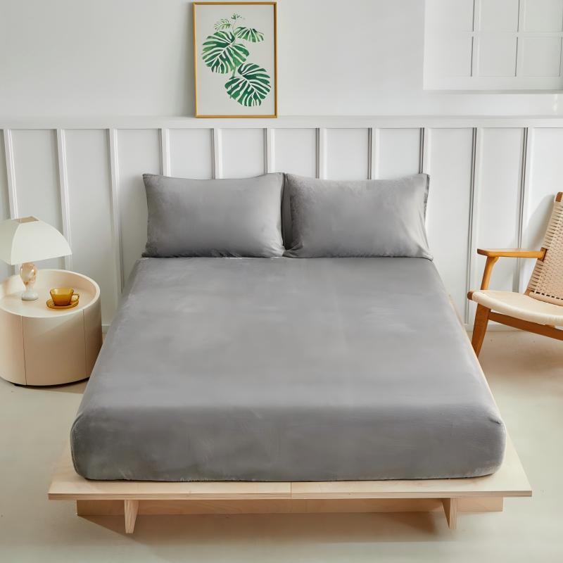 北极绒床笠三件套跨境外贸KS抽条毛毯办公室午睡盖毯礼品毯空调毯子产品图