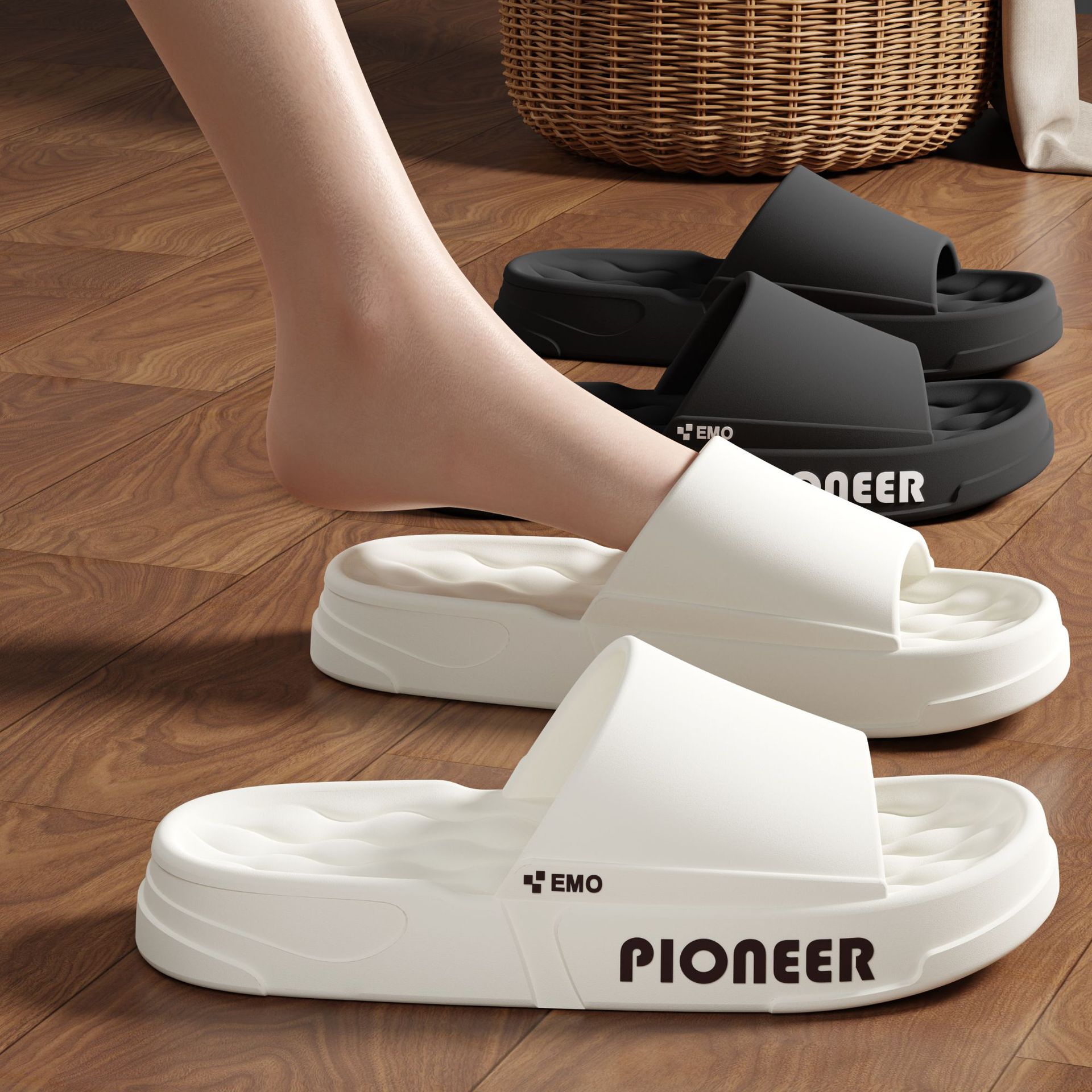 slippers men's summer indoor home four seasons home bathroom bath thick bottom non-slip simple couple sandals women's summer Application Scenario