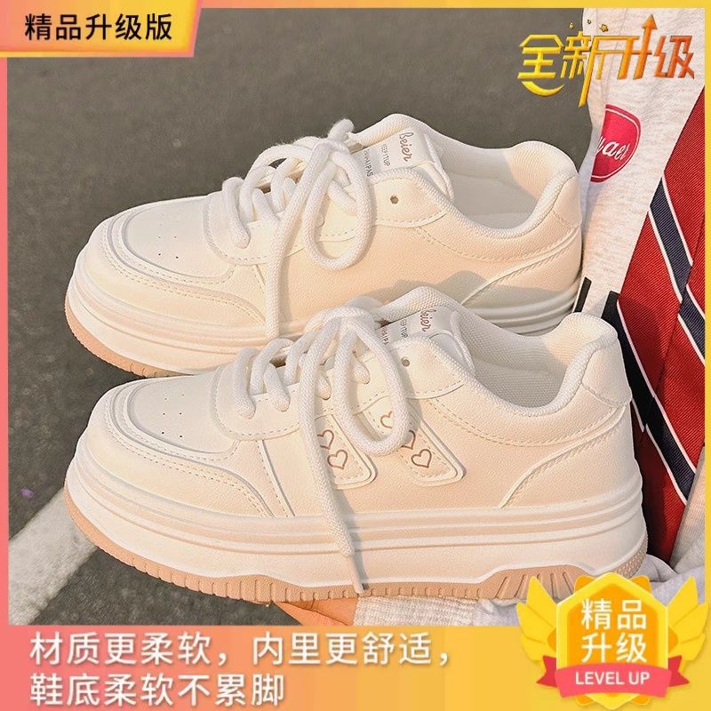 niche autumn and winter white shoes women's 2024 new popular thick bottom wear-resistant versatile chic mid-heel low-cut sneakers full figure