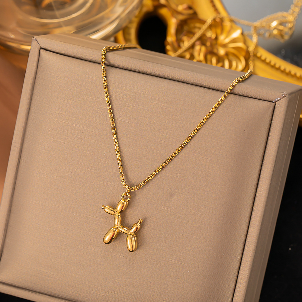 non-fading temperament entry lux gold-plated exquisite titanium steel necklace women's all-match fashion bowknot clavicle chain manufacturer Application Scenario