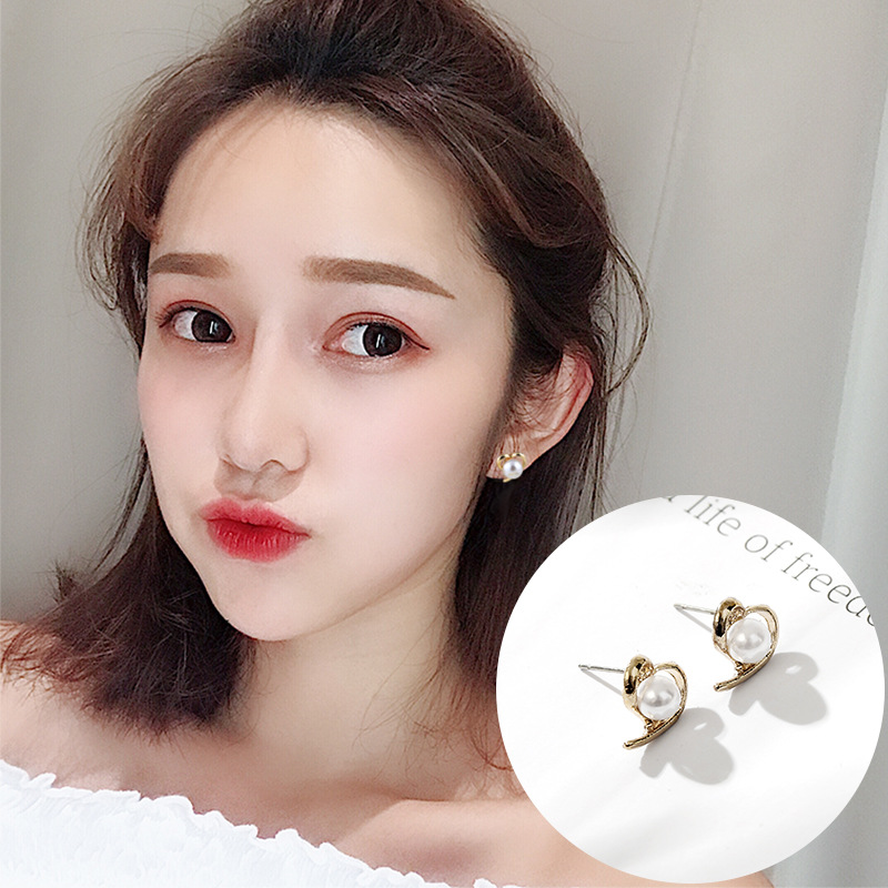 metal alloy earrings women's pearl high-grade ear studs korean style light luxury temperament high-key eardrop long fringe earrings wholesale Specification drawing