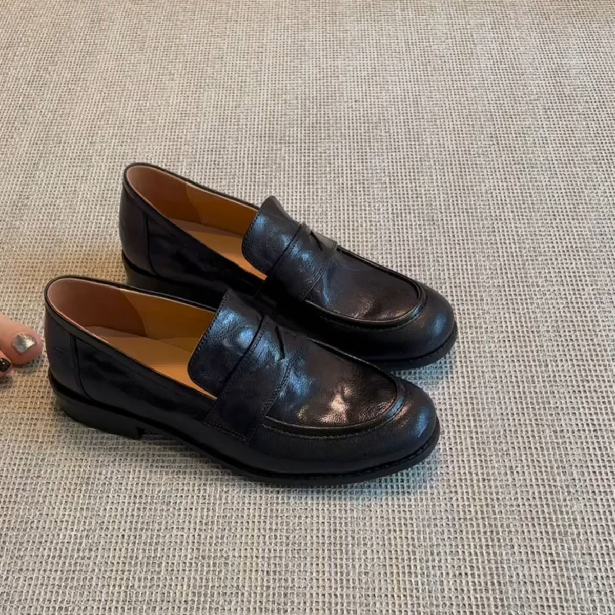 retro slip-on loafers women's thick heel flat pumps british style leather shoes loafers Item Picture