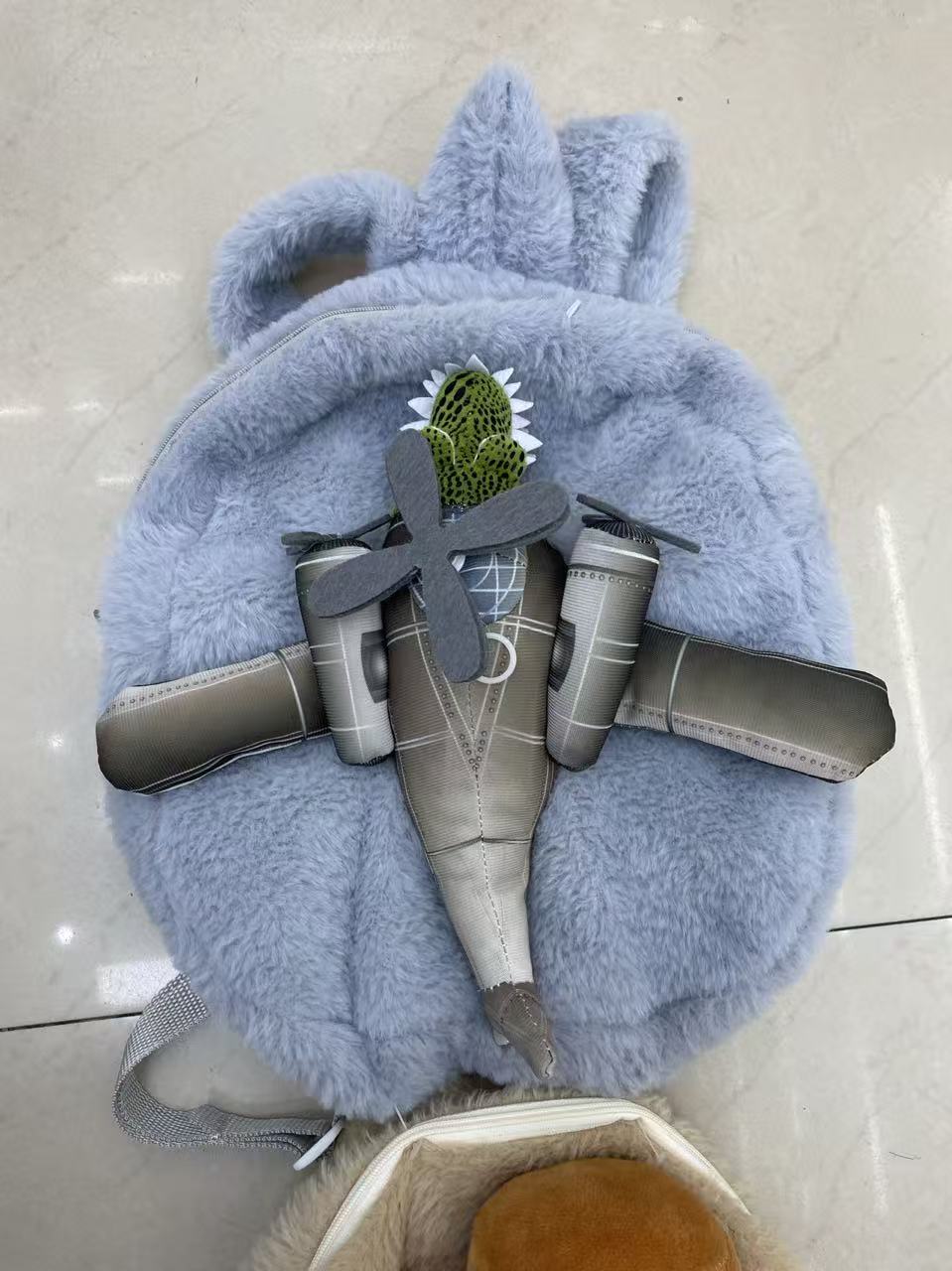 Cross-border new product tungtungsahur Tongtongtong Shark AI American Shan Hai Jing plush toy doll backpack pic 4