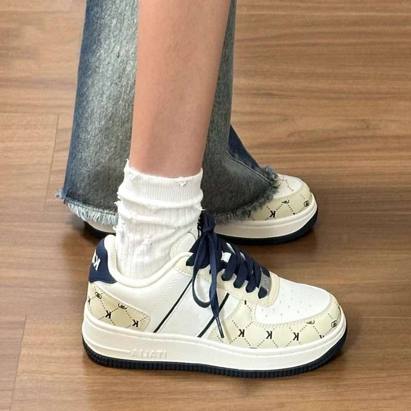 shoes good-looking platform sneakers for women 2025 autumn new round head leisure sneakers Item Picture