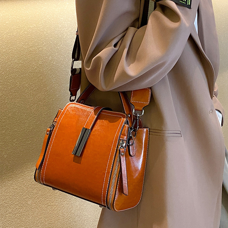 genuine leather retro bucket bag new trendy women's bags high sense fashion commuter handbag leather one-shoulder crossbody bag Specification drawing
